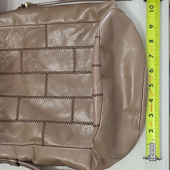 HOBO Light Tan Patchwork Stitched Front Shoulder Bag - Picture 17 of 17